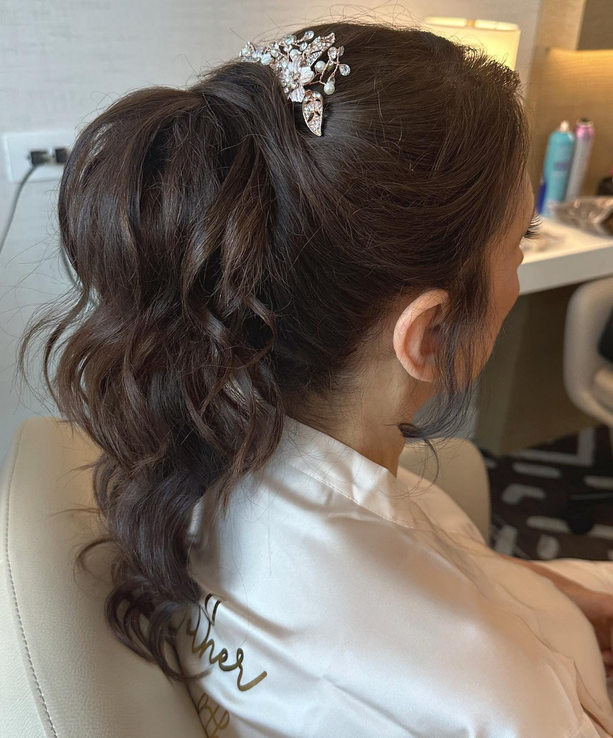 Layer Ponytail Curly Hair