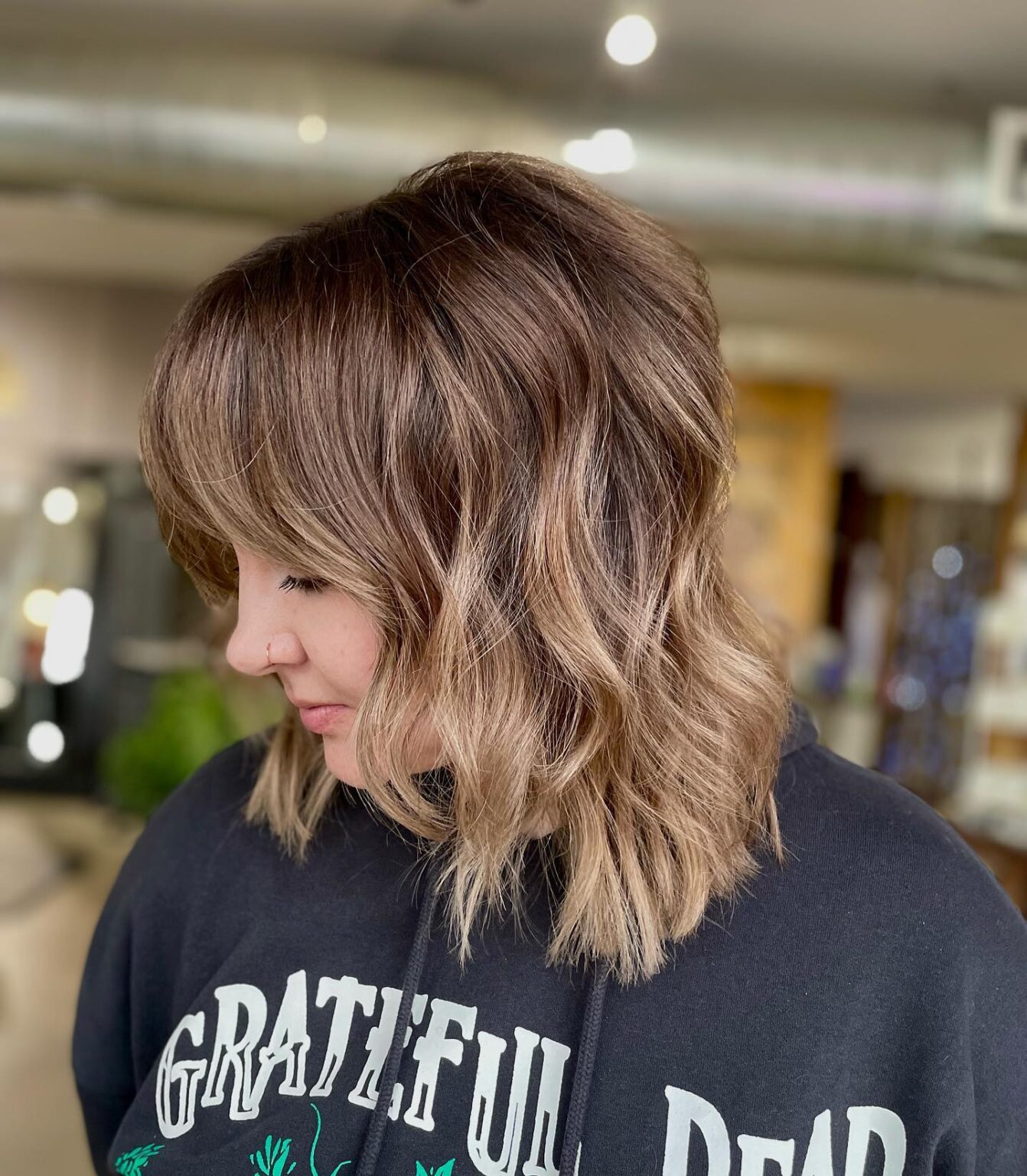 43 Coolest Shaggy Bob Hairstyles in 2023 - Hood MWR