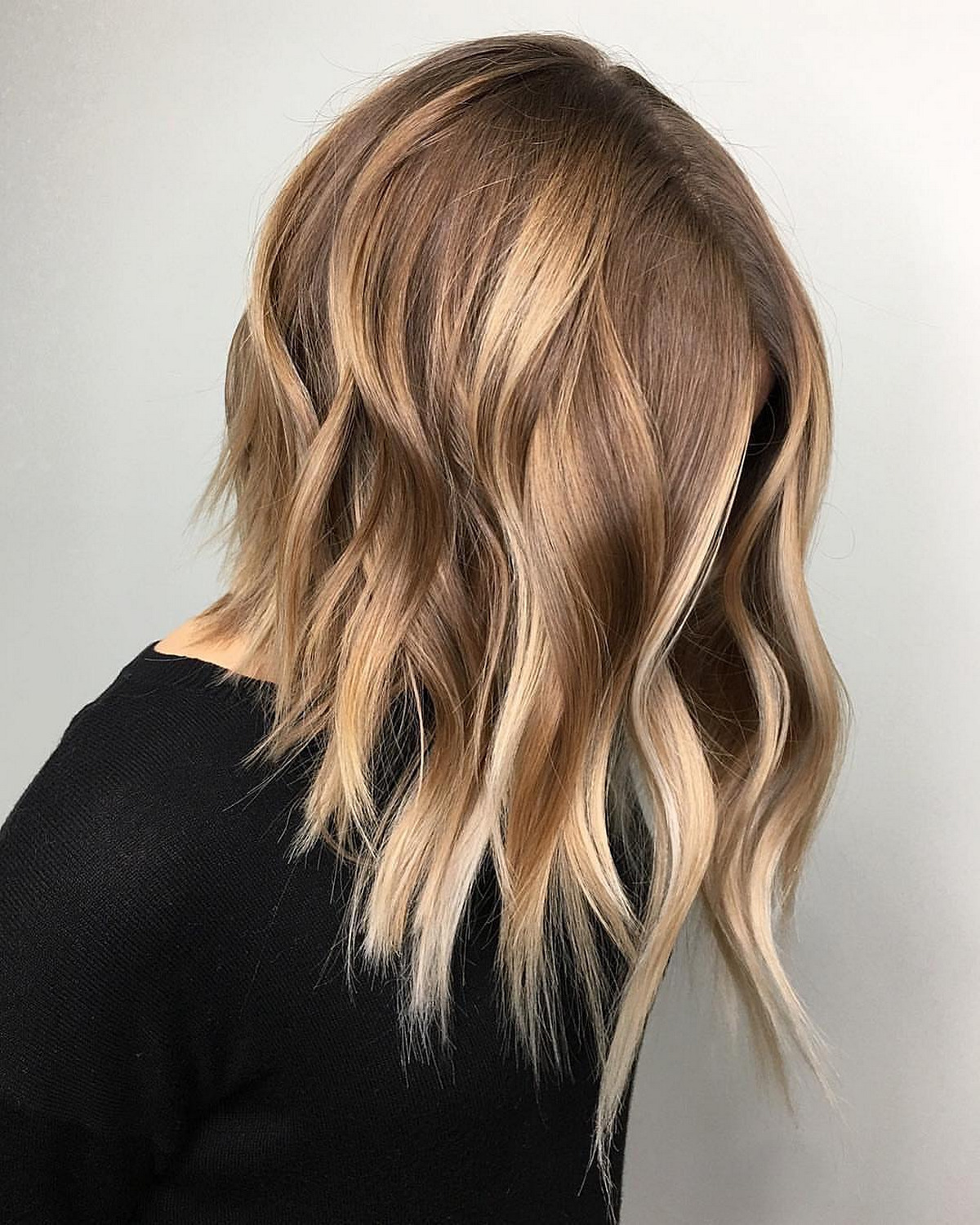 Wavy Lob with Jagged Ends