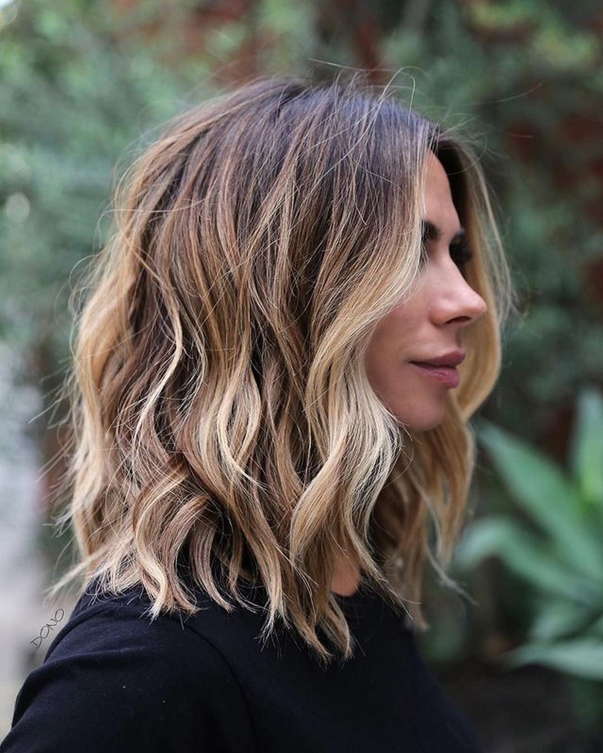 Wavy Shaggy Blonde Balayage Lob