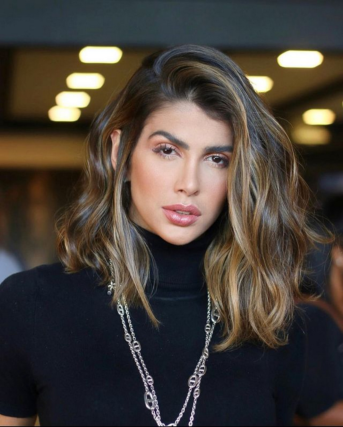 Mid-Length Cut With Body Waves
