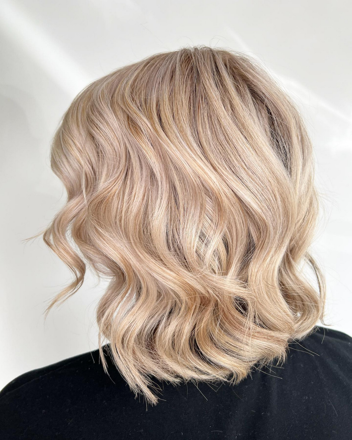 Wavy Layered Bob