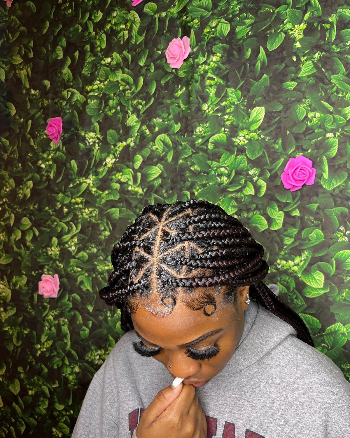 Triangular Knotless Braids