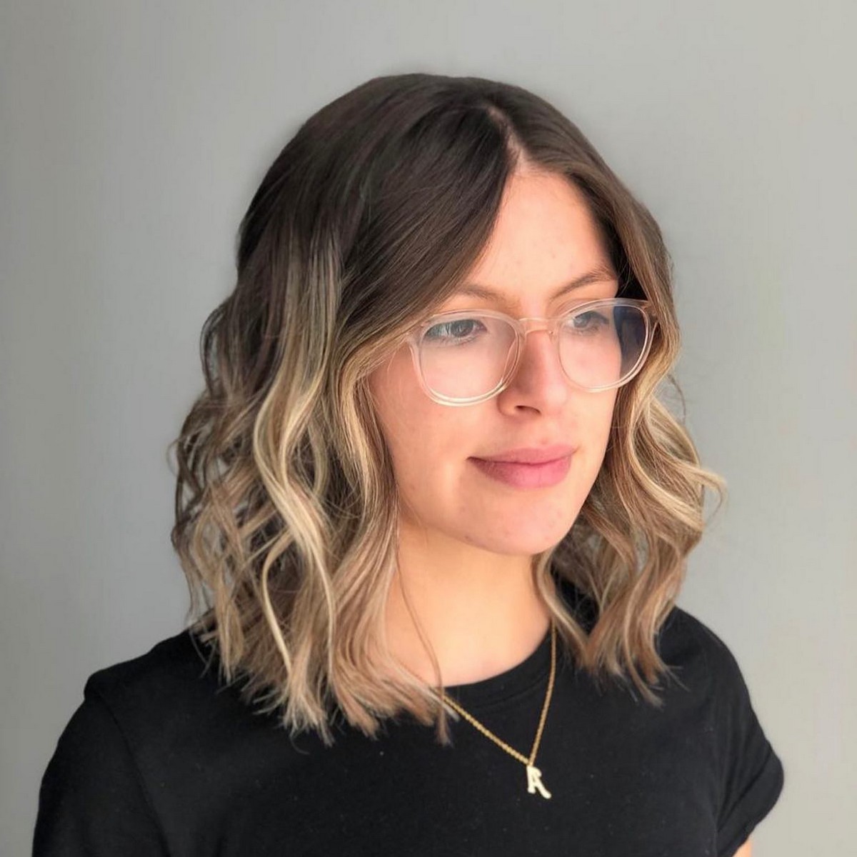 Tousled Shoulder-Length Bob