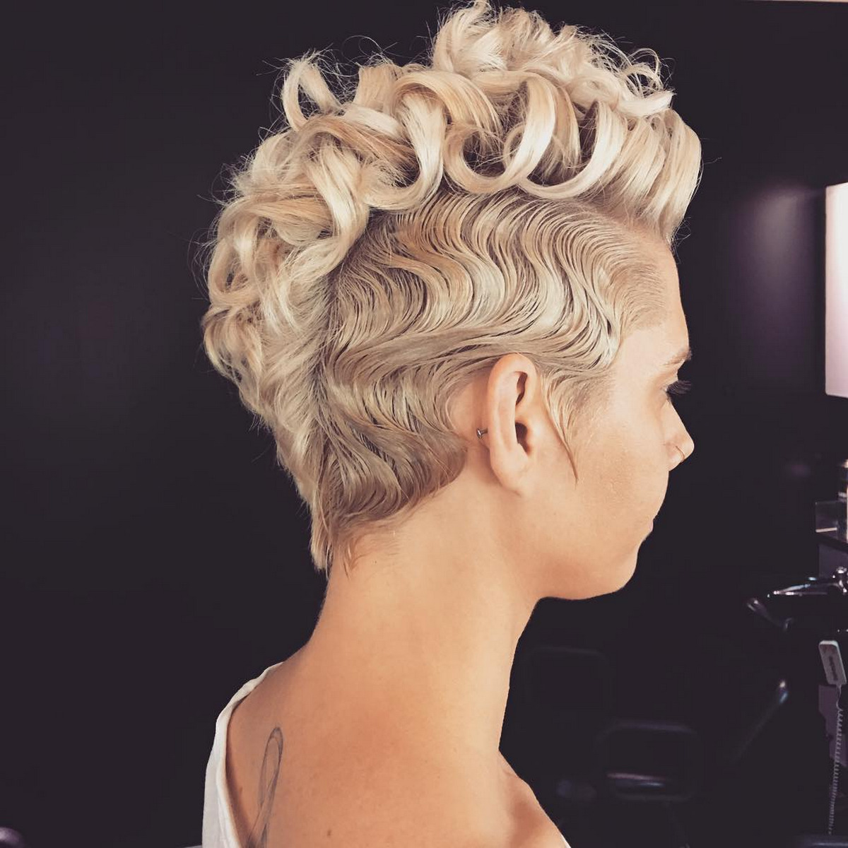 Retro Finger-Wave Mohawk