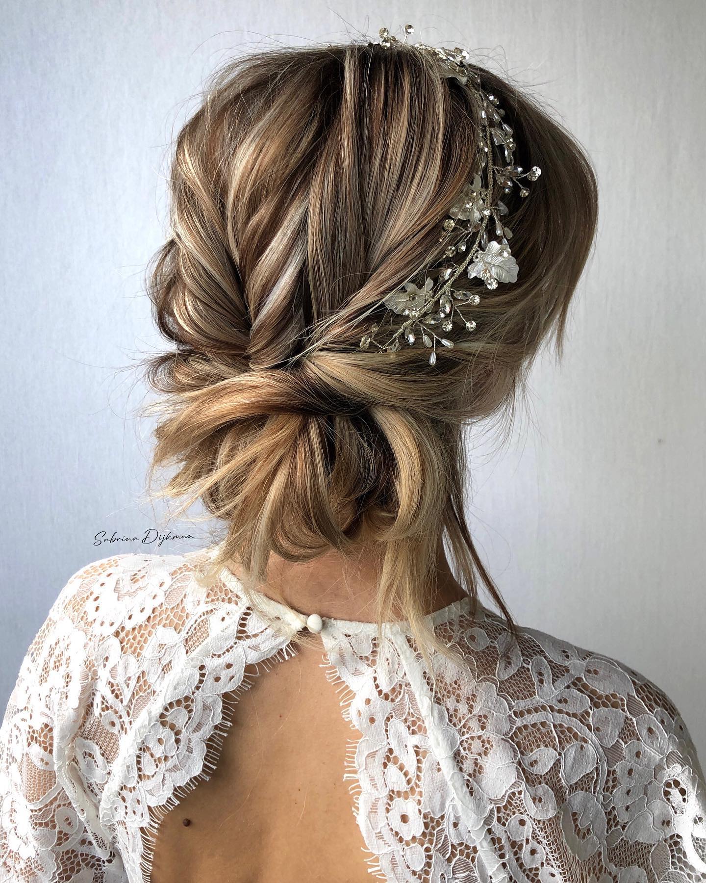 10 Hottest Prom Hairstyles for Short Hair 2023 - Hairstyles Weekly
