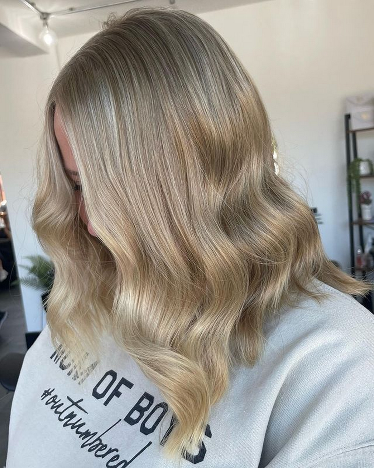 Shiny Blonde Lob Hair