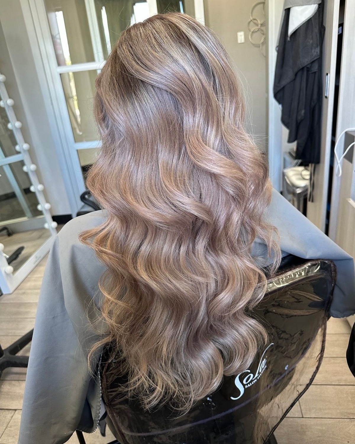 Long Pearl Blonde Layered With Waves