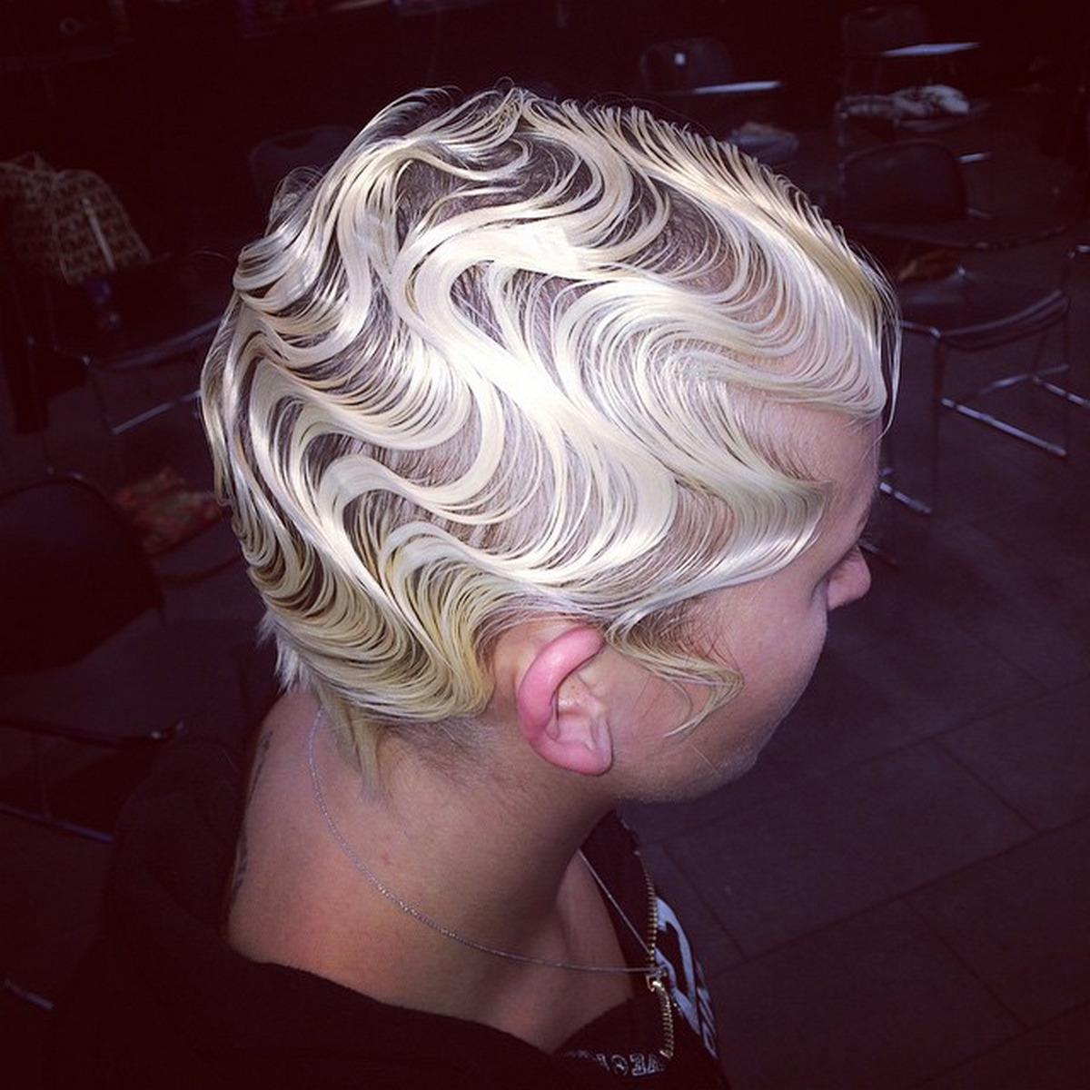 Vintage-Inspired Finger Waves