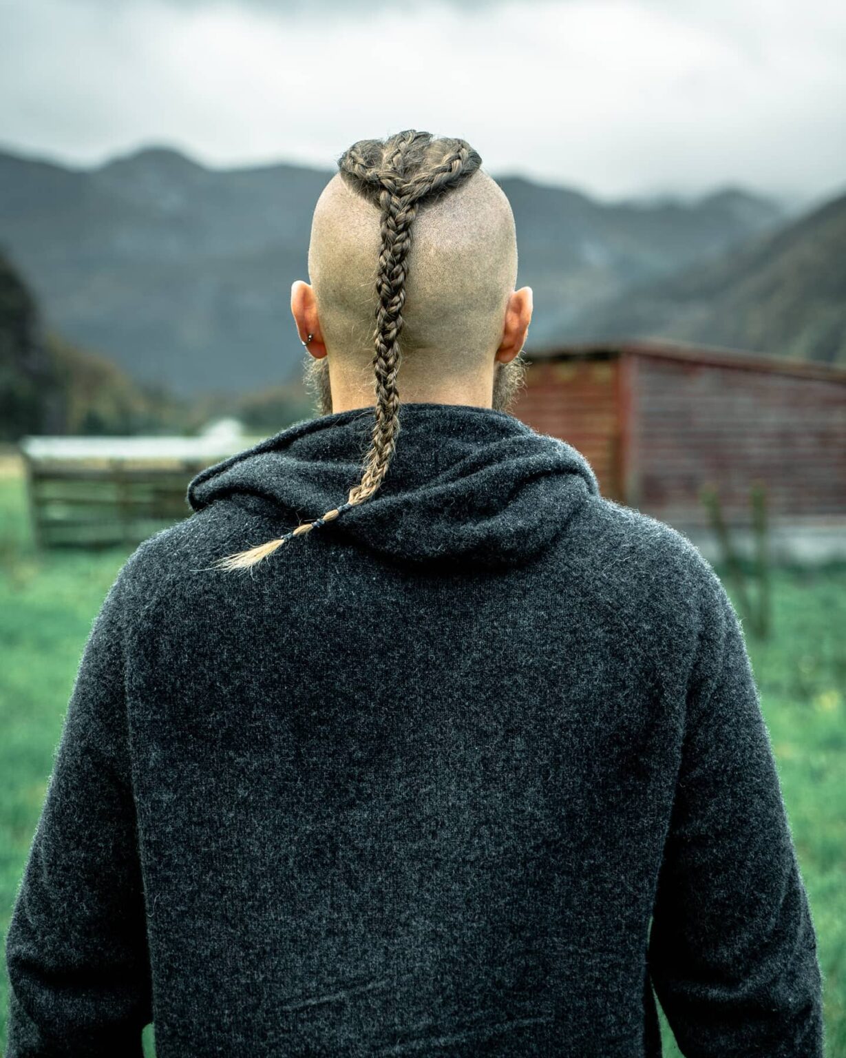 35 Long Haircuts With Shaved Sides For Men - Hood MWR