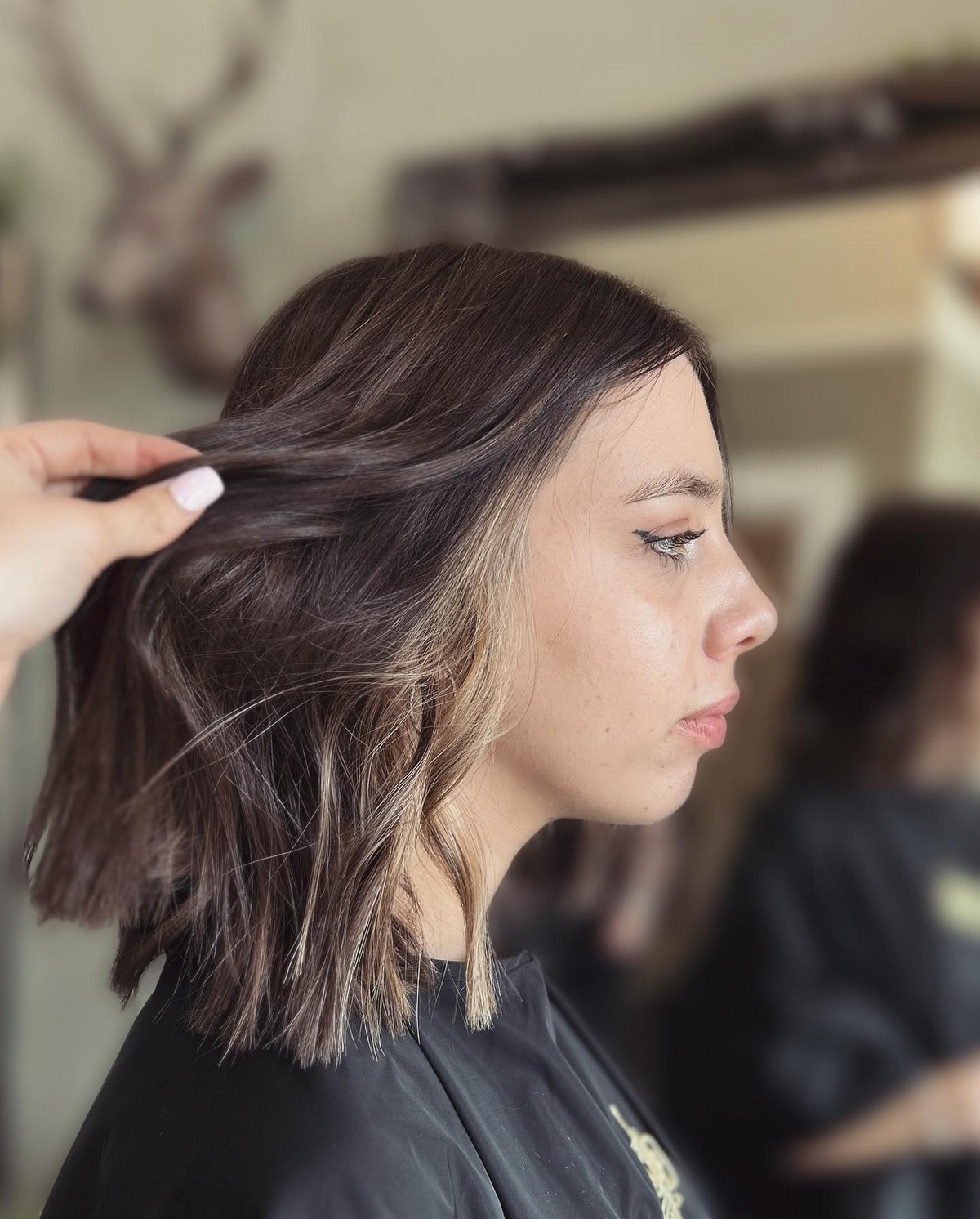 Lob Hair With Peek-a-boo Highlights