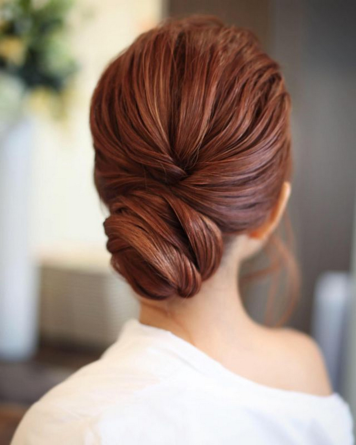 Low Twisted Bun