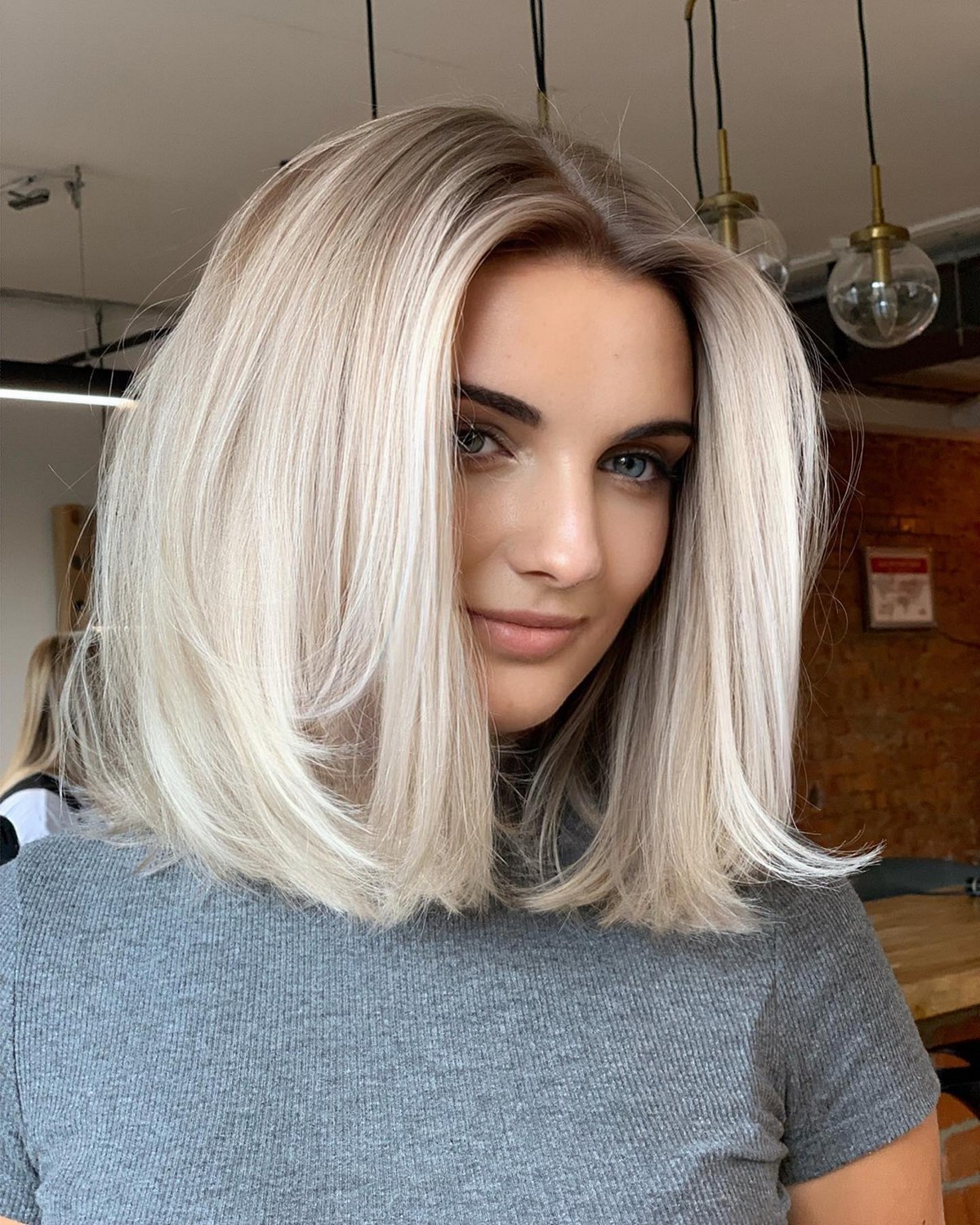 Voluminous Blonde Lob
