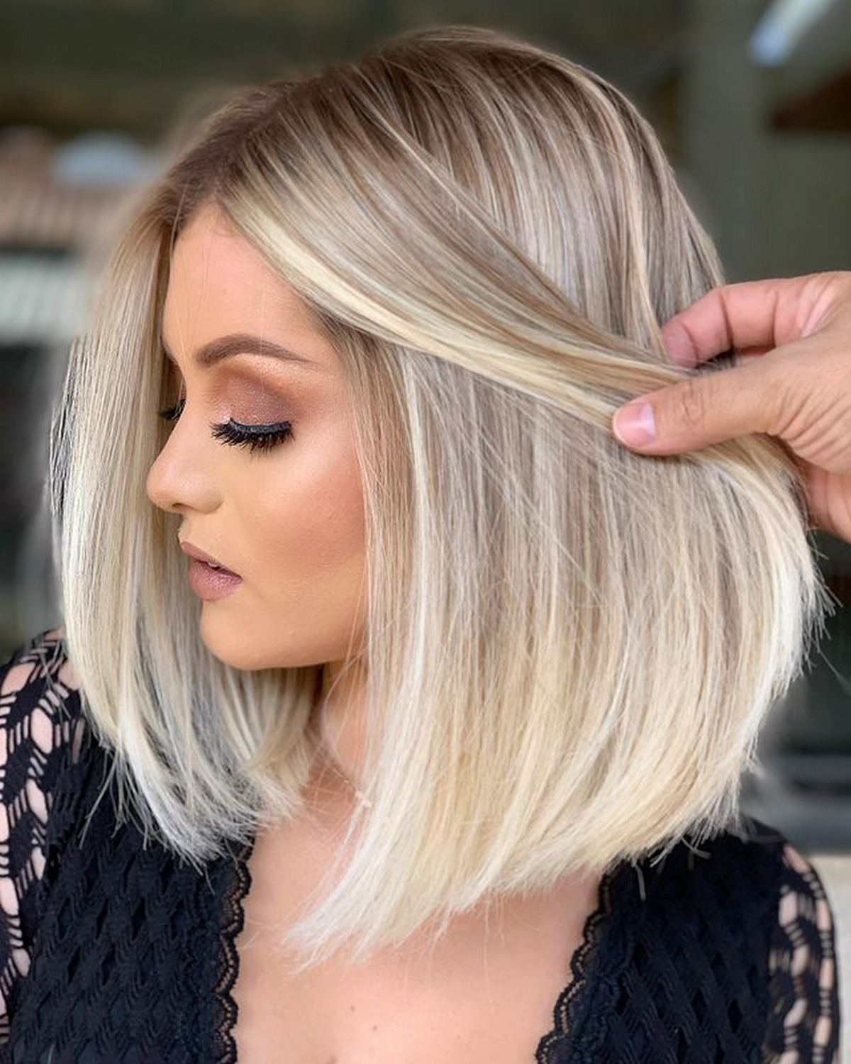 Voluminous A-Line Blonde Lob