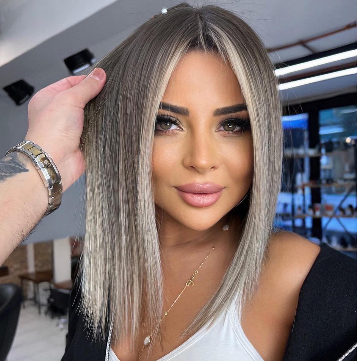 Pepper and Salt Sleek Lob
