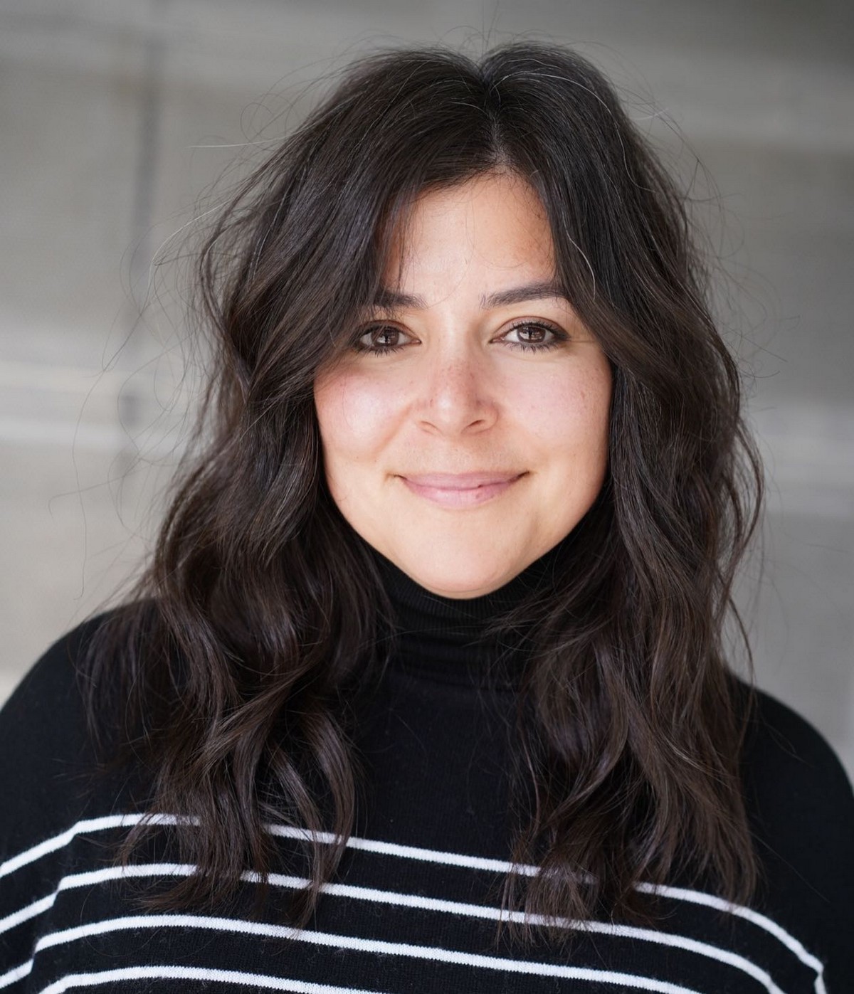 Lived-In Dark Brunette Hair