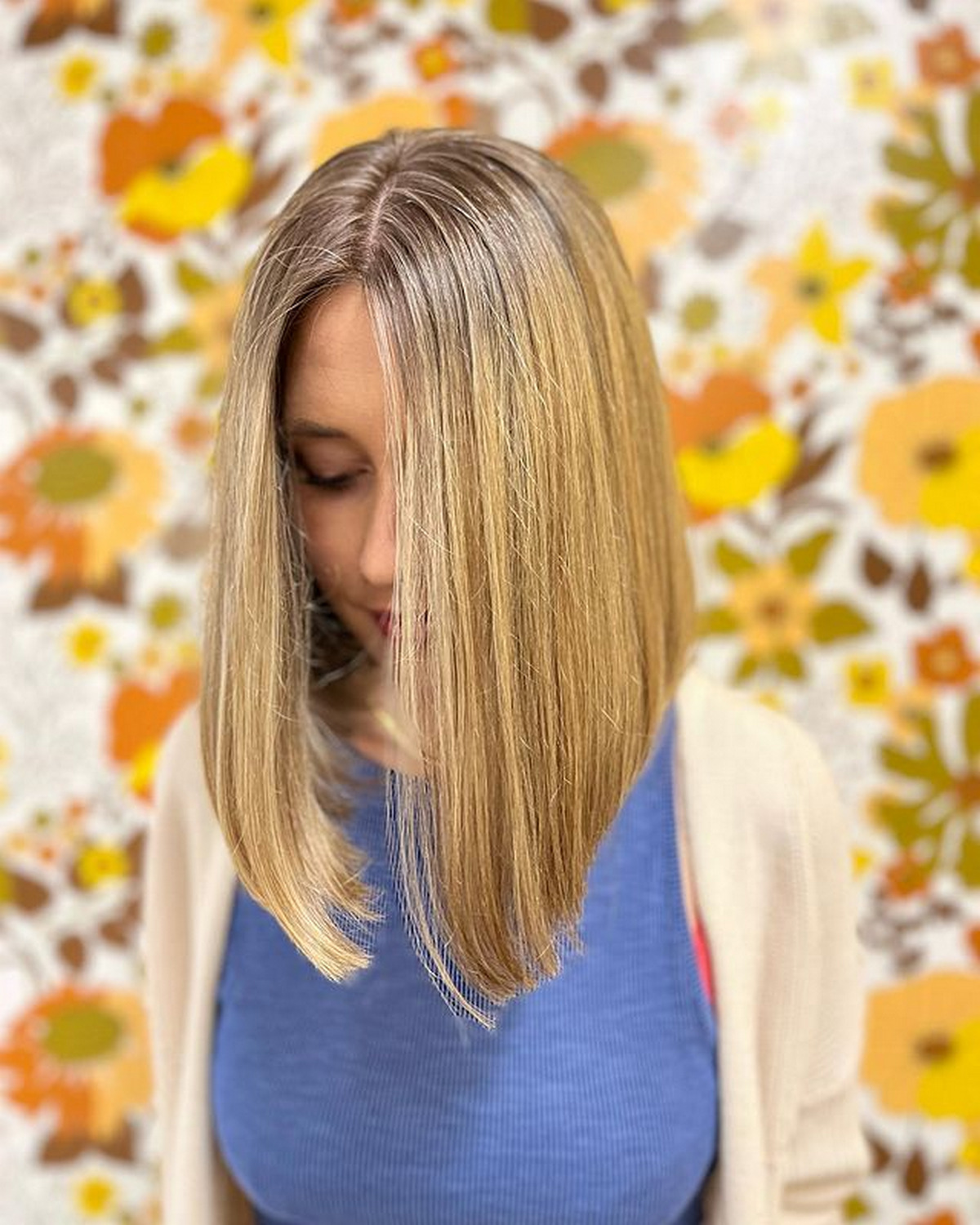 Sleek Straight Lob