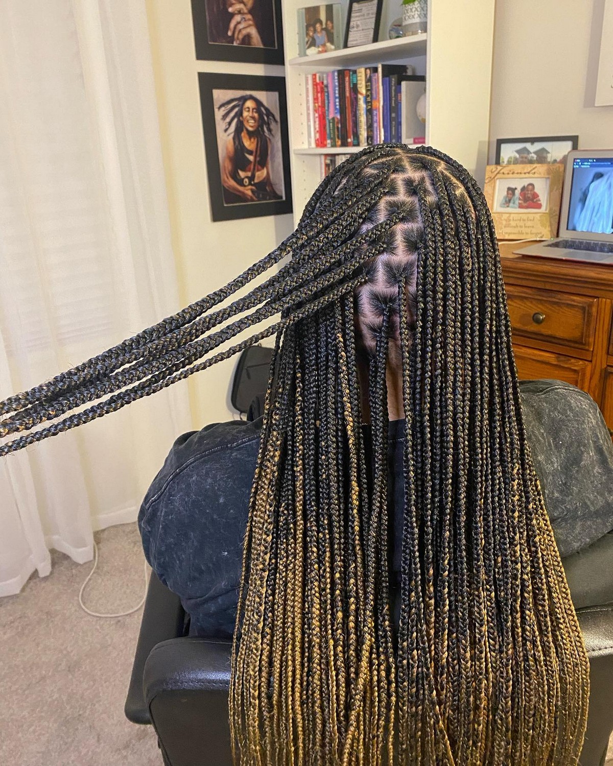 Knotless Braids With Blonde Ombre Ends