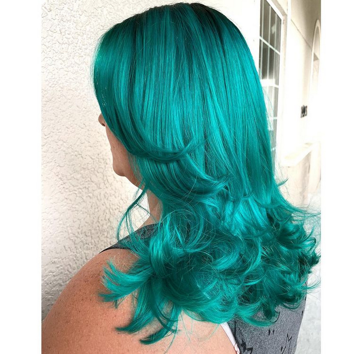 Medium-Length Teal Hair Shade