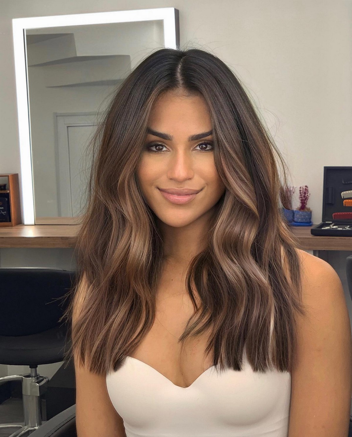 Wavy Hair with Dimensional Brunette Balayage