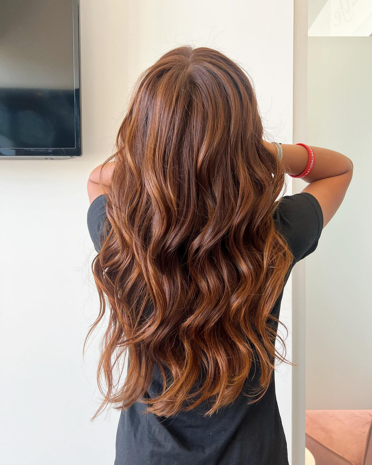 Natural Redhead With Long Layer