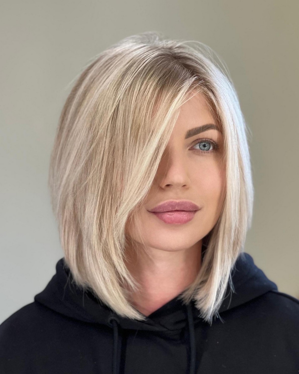 Layered Medium Bob