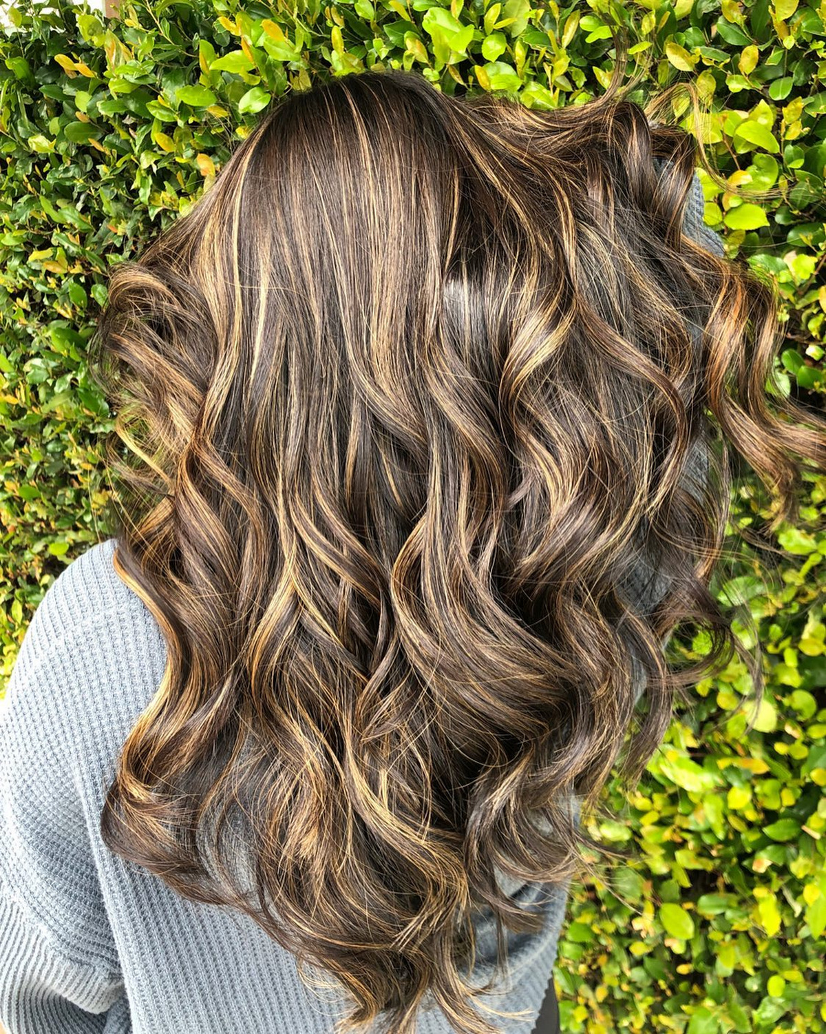  Long Layered Haircut With Sunkissed Highlights