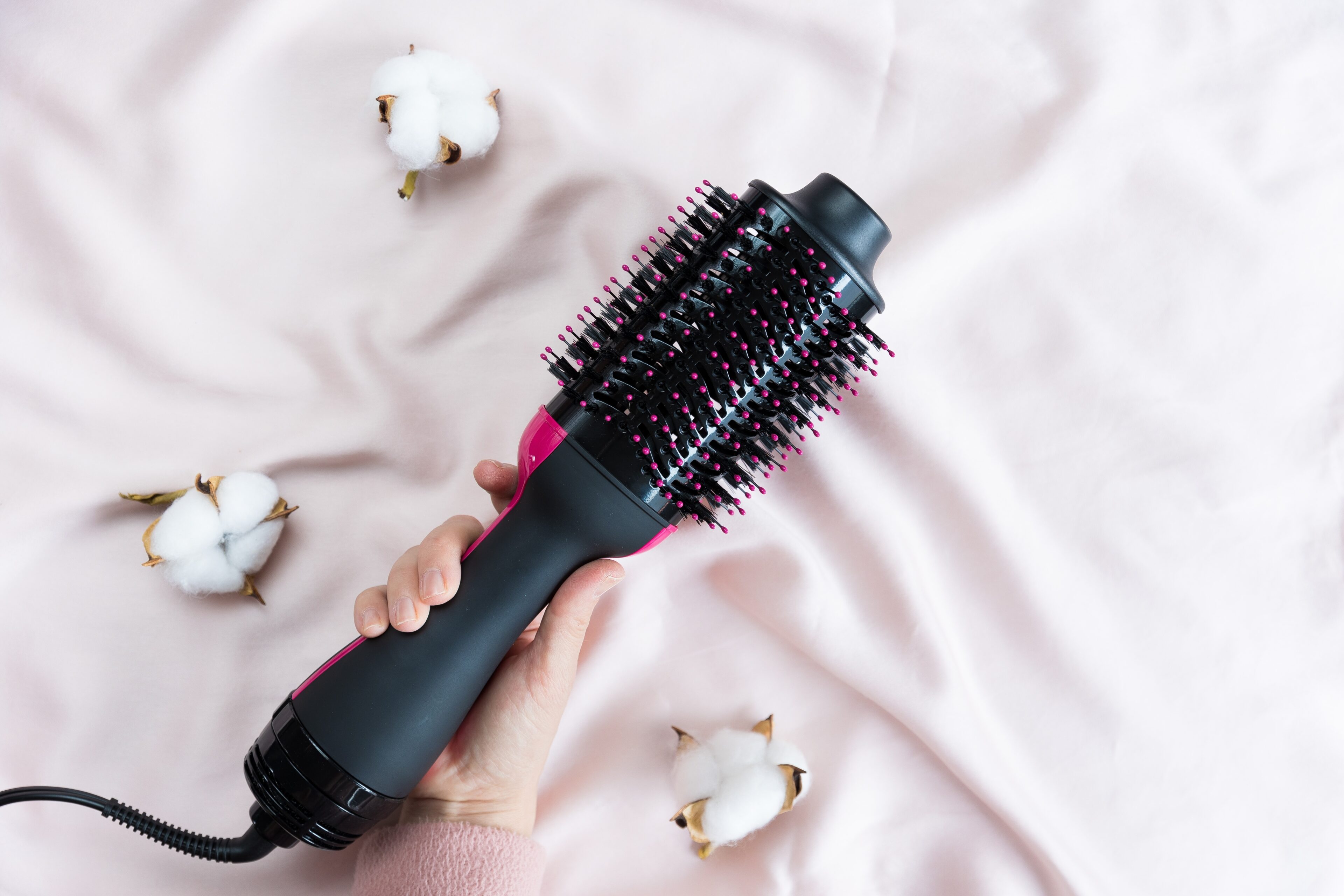 Hair dryer brush