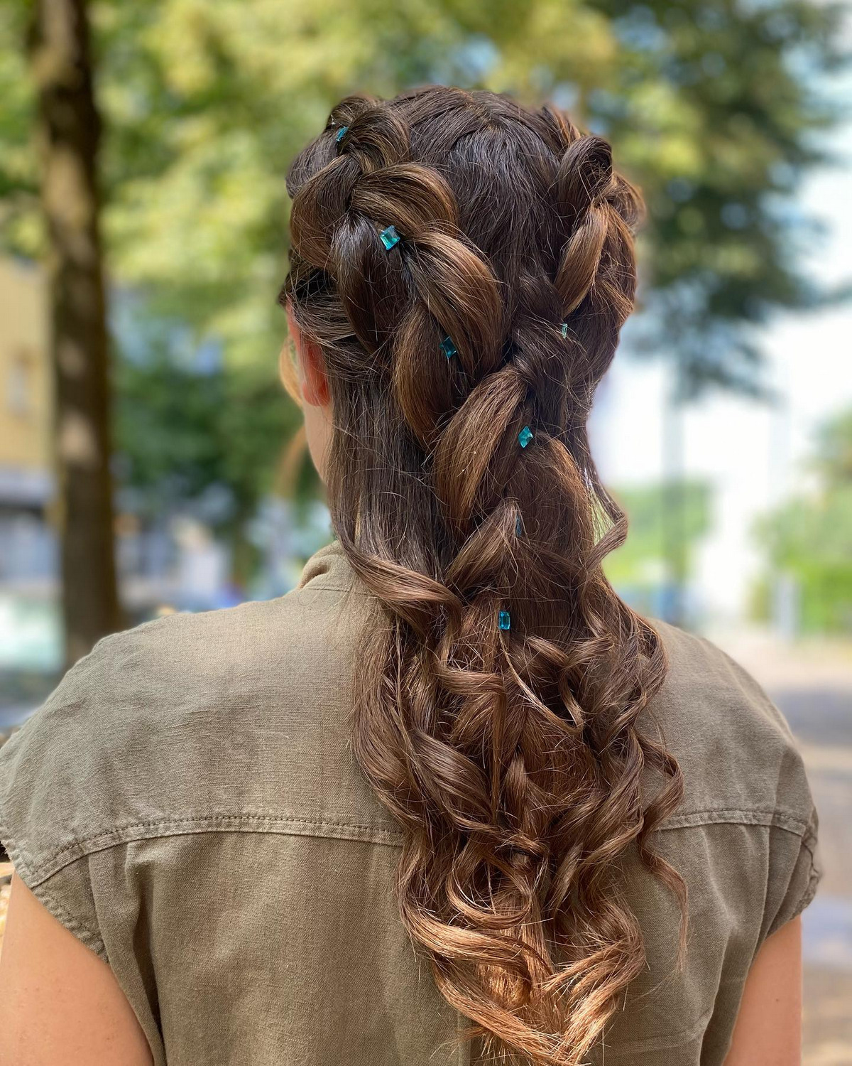 Birthday braid hairstyle for girls