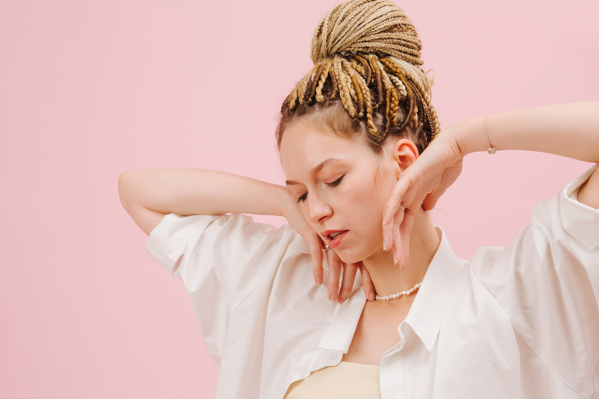 Chic and elegant hairstyle with high ponytail