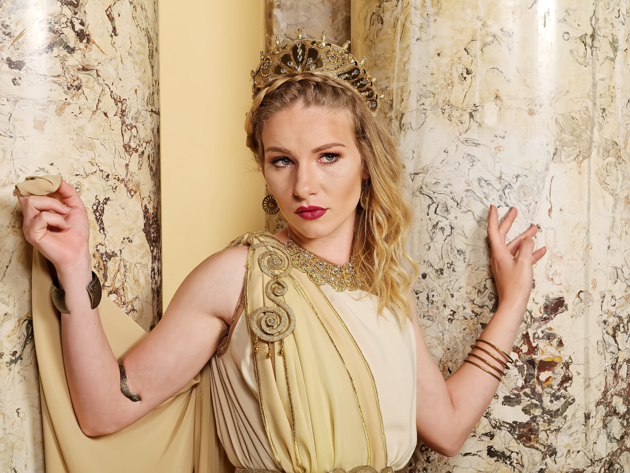 Who Invented Braids? The Origin And History Hood MWR