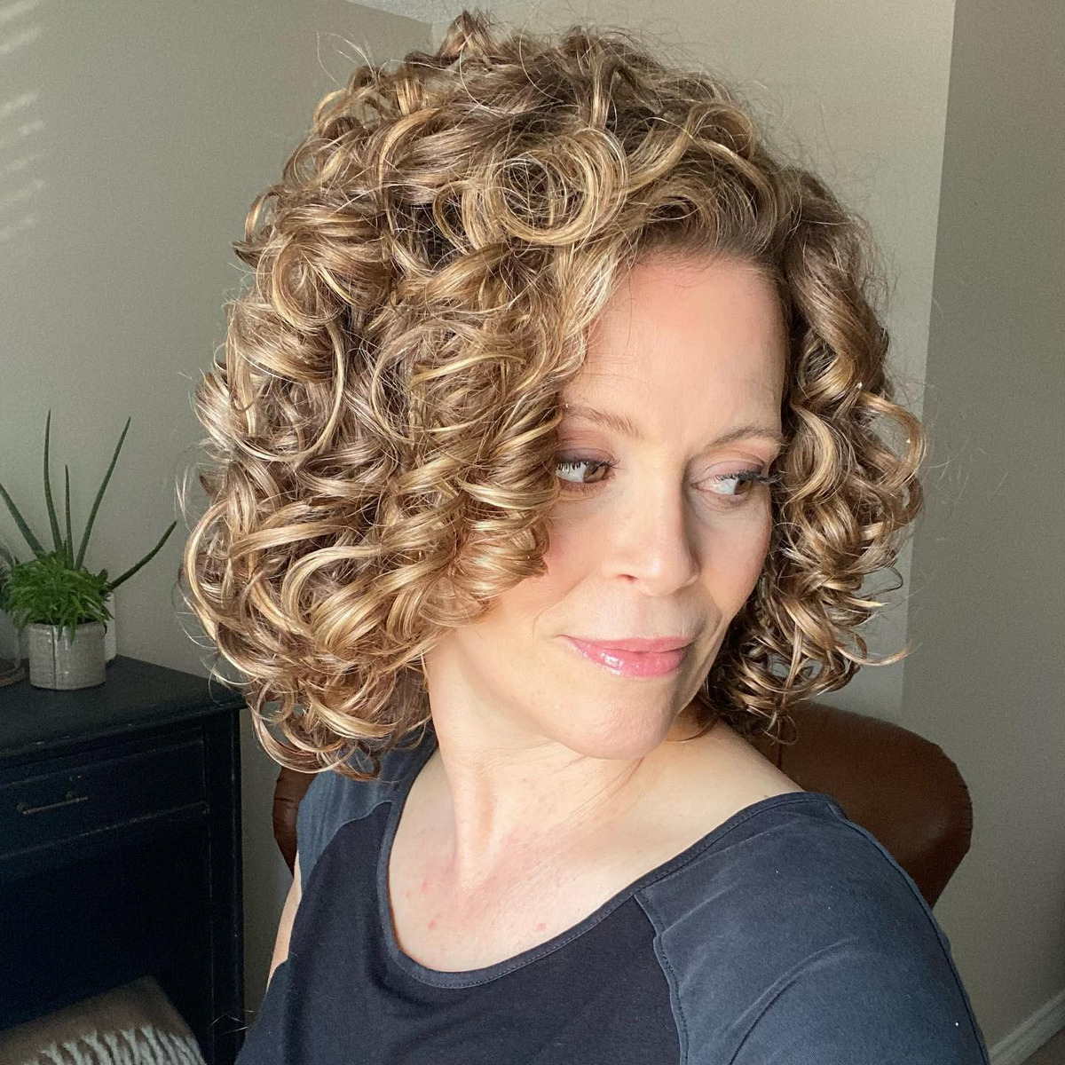 High porosity hair