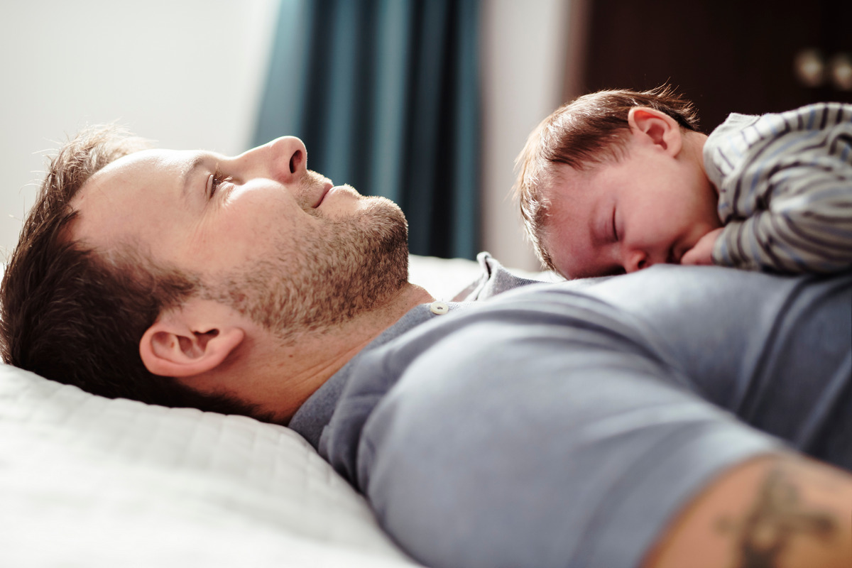 It's adorable that their father and child have brown hair color
