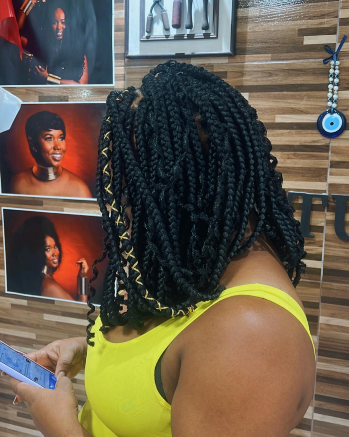 Medium dreadlocks hairstyles for black women