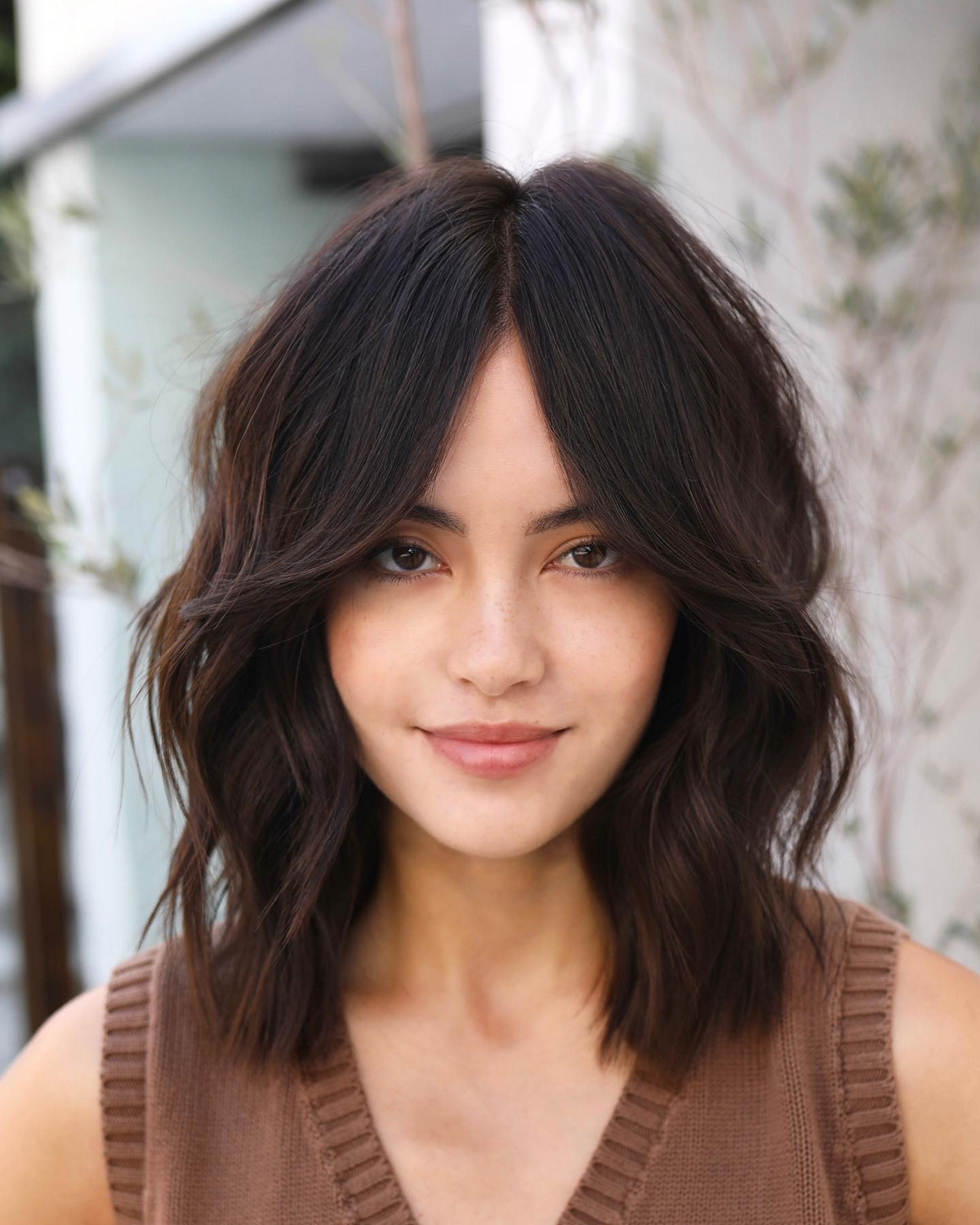 Curtain bangs for oval face
