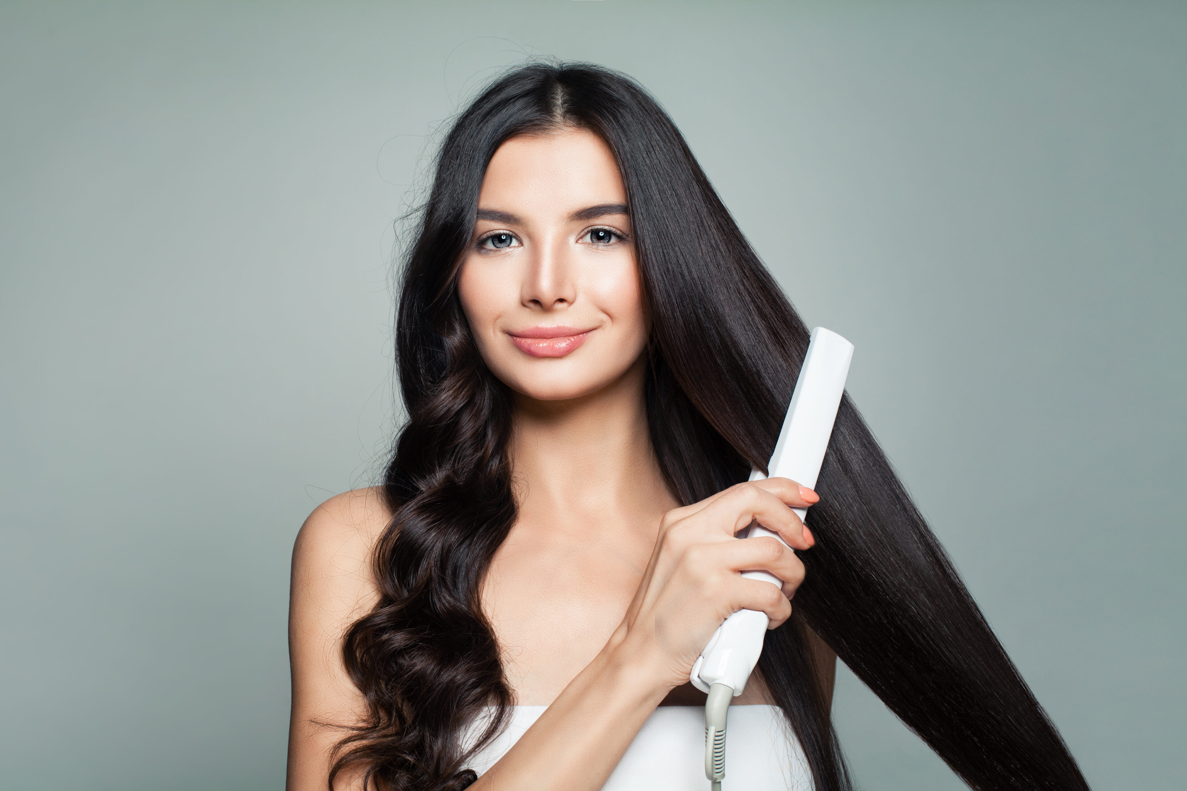 Crimp hair with the straightener