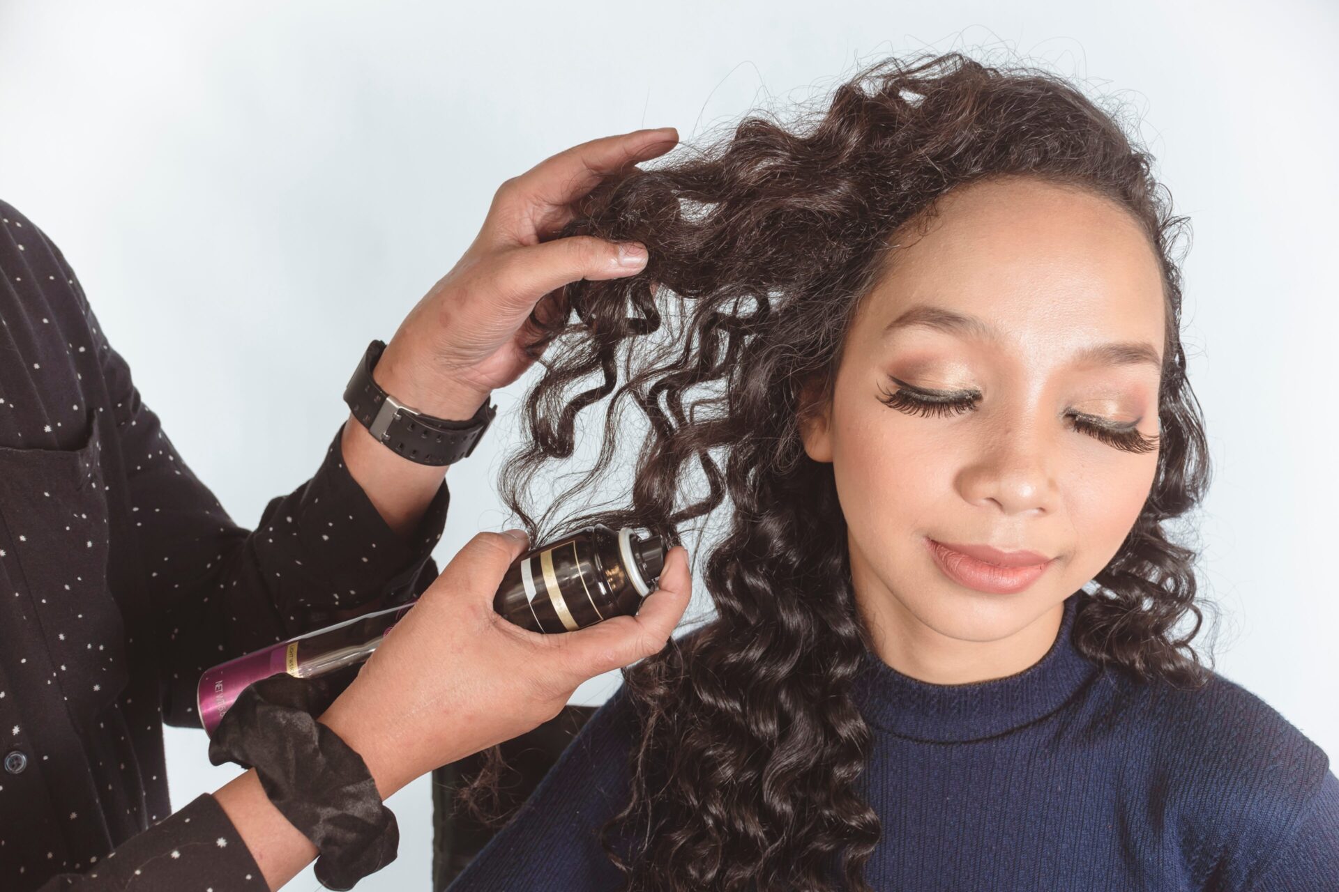 How to Crimp Hair Four Techniques for Beautiful Textured Waves Hood MWR