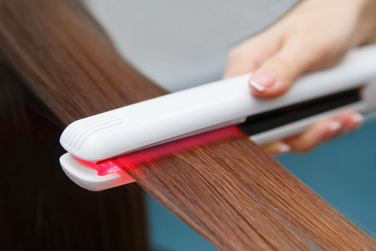 Straighten hair