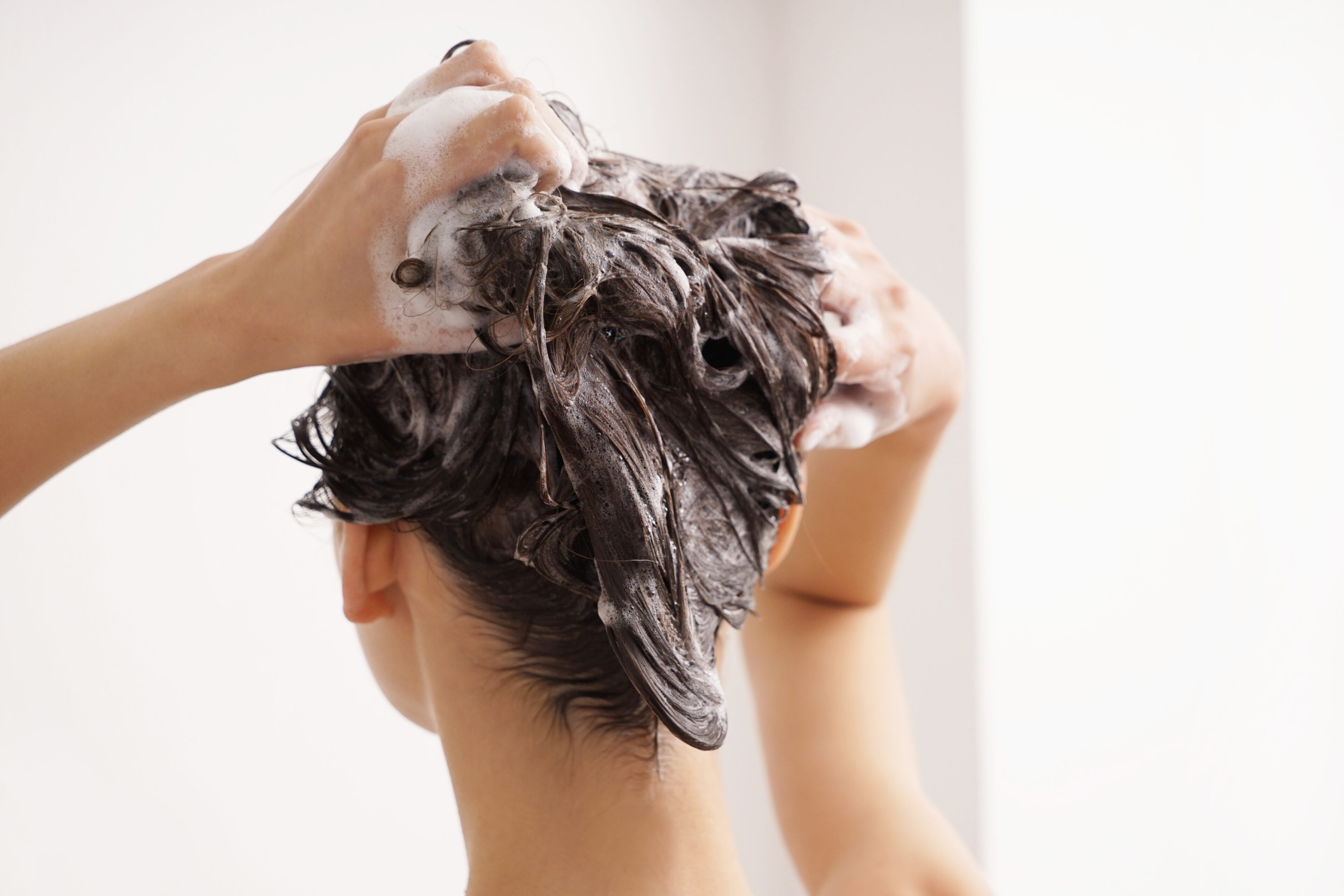 Wash the hair