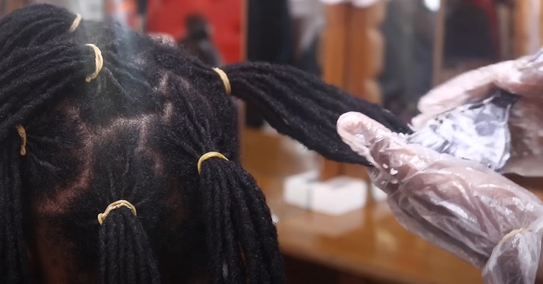 Applying the dye