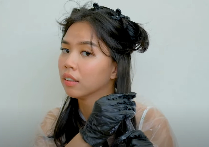 Tuck your hair away with the hair clips