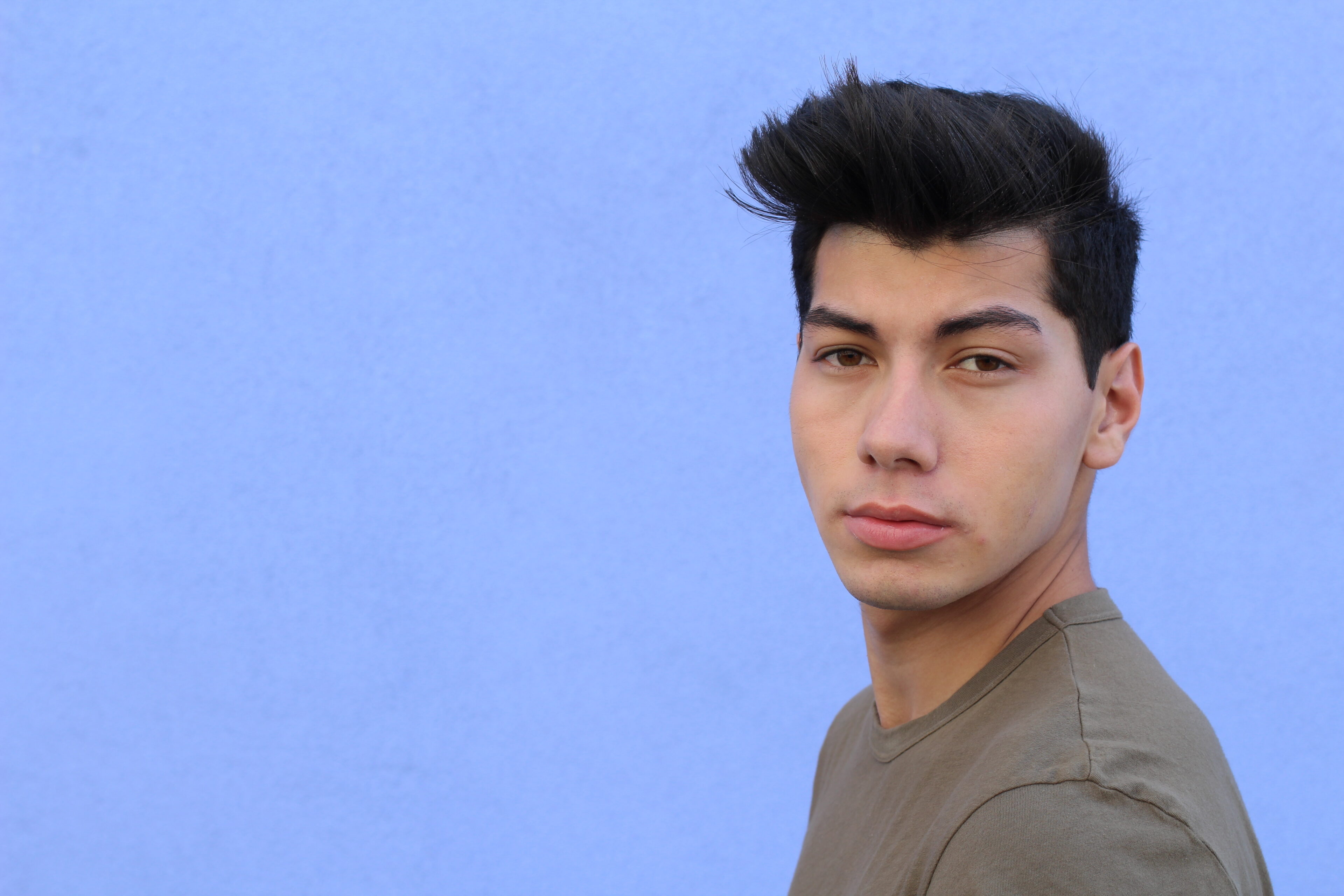 Spiky Side Part