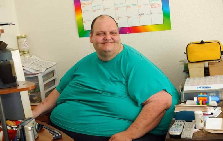 List of 24 Heaviest People in The World - Hood MWR