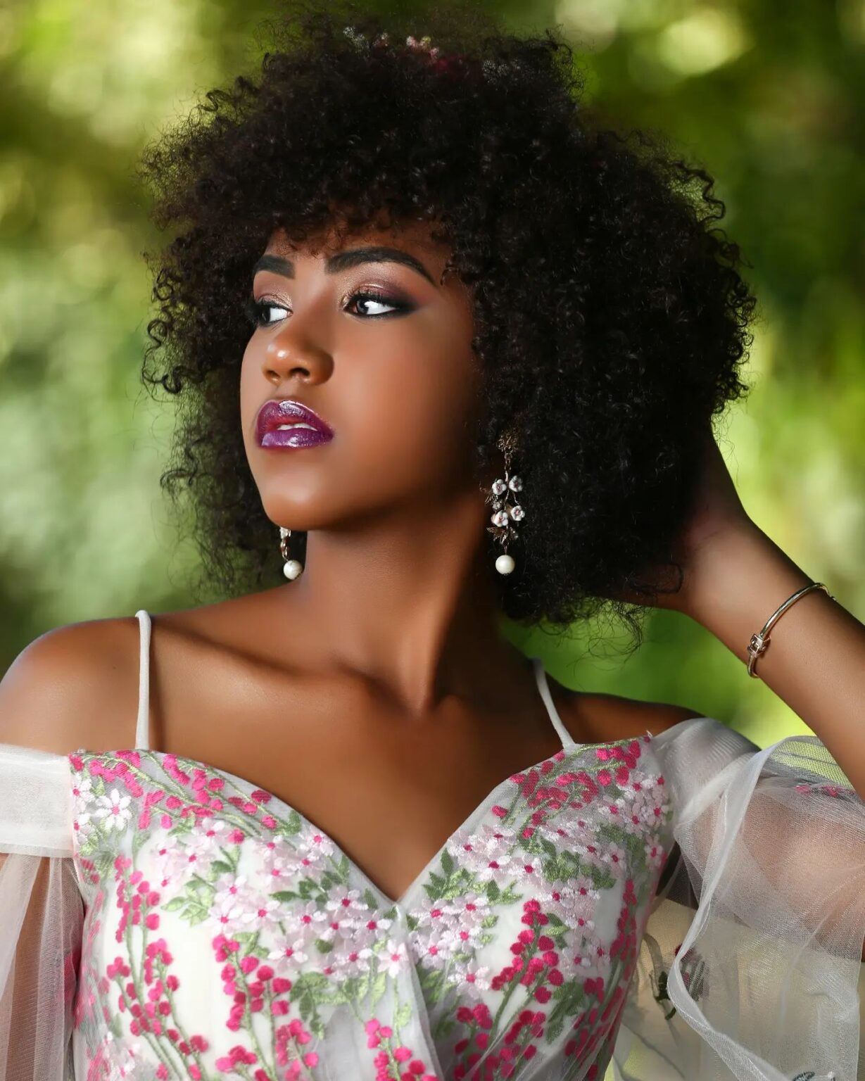 35 Must Try 90s Black Hairstyles From Box Braids To Jheri Curls 35-must-try-90s-black-hairstyles-from-box-braids-to-jheri-curls