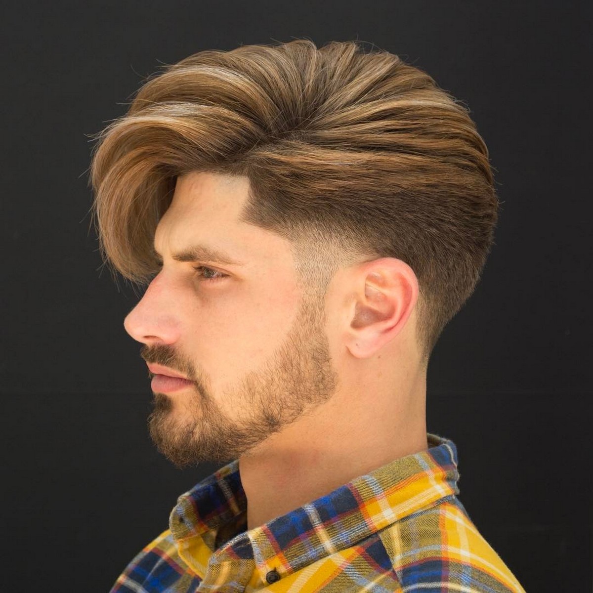 Taper Fade With Asymmetric Volume
