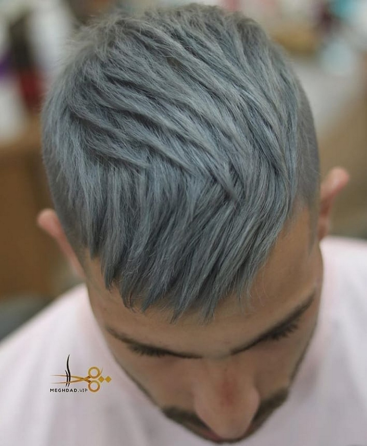Side part with gray hair