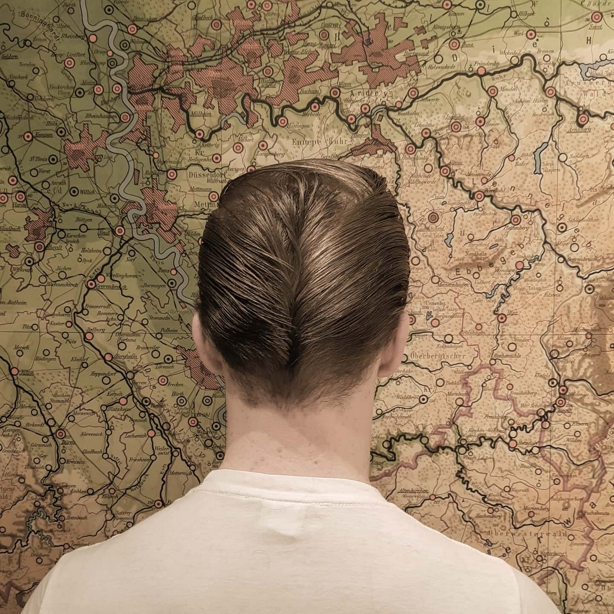 Vintage Ducktail Haircut
