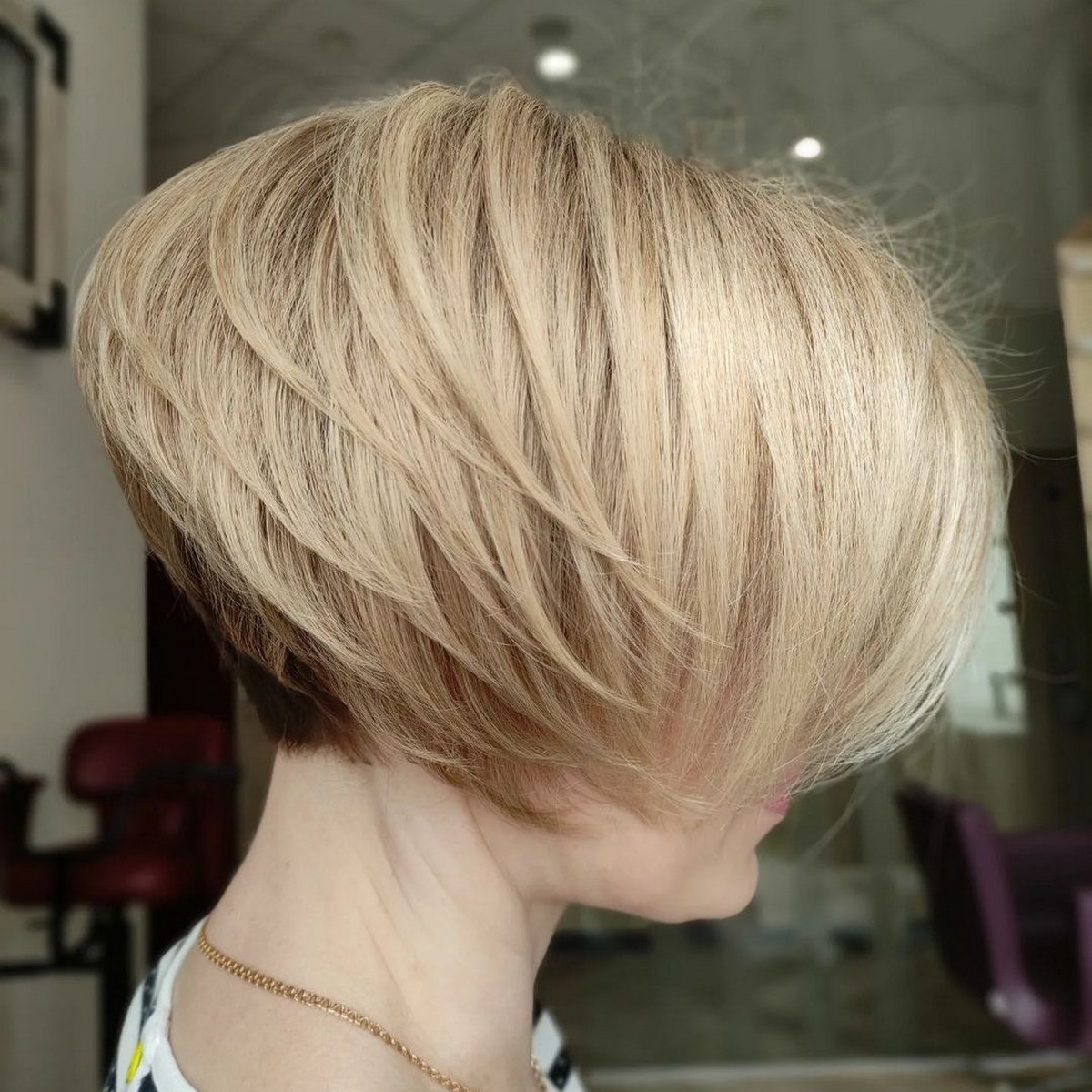Inverted Stacked Bob