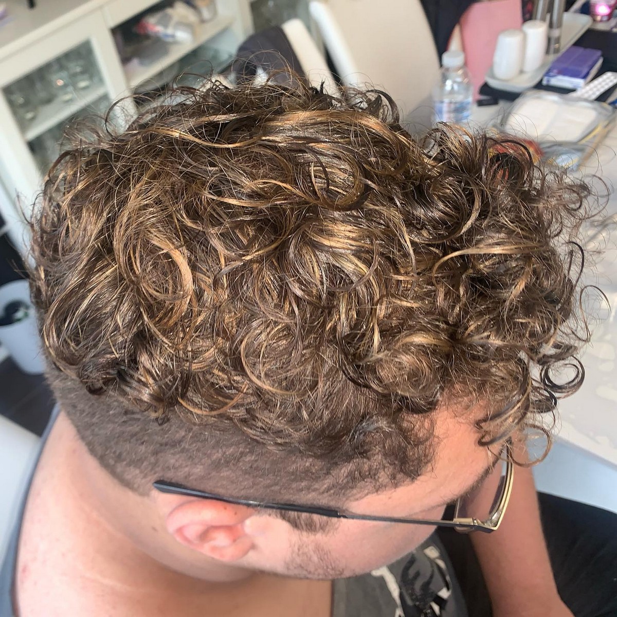 Curls Top With Sunkissed Highlights