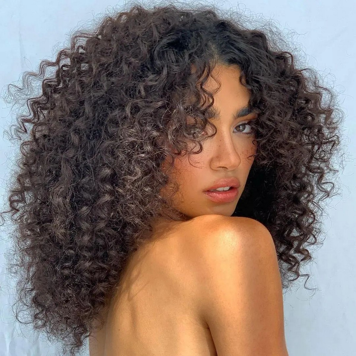 Voluminous Curly Hair